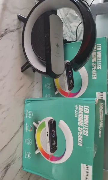 Haut-parleur Bluetooth LED avec Chargeur Sans Fil Intégré